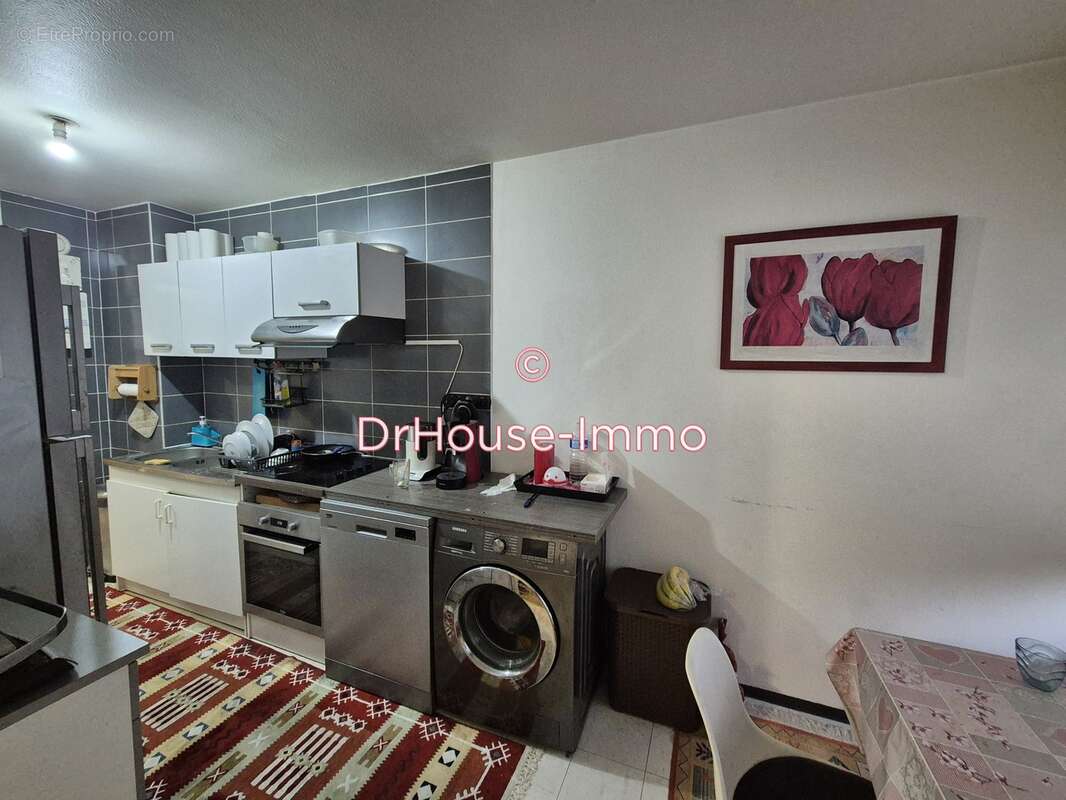 Appartement à LES MUREAUX