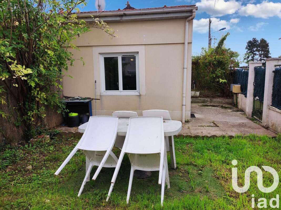 Photo 8 - Maison à LE THILLAY