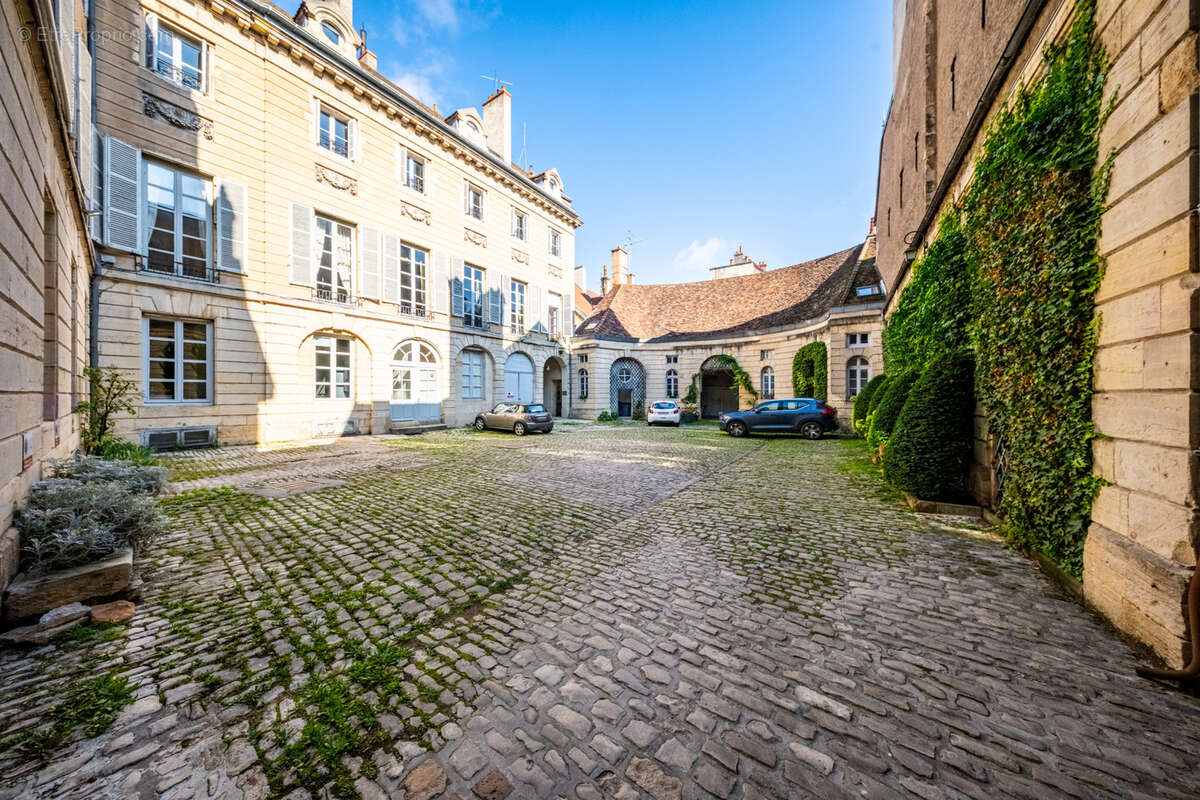 Appartement à DIJON