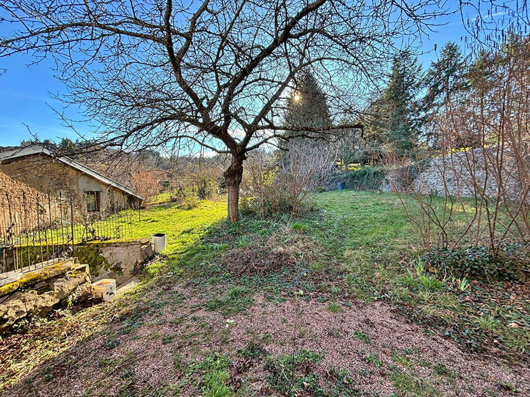 Maison à VILLEMONTAIS