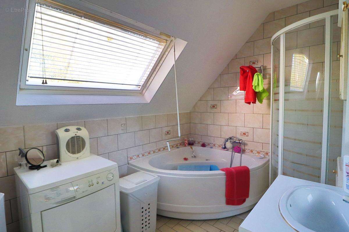 Maison à HERRLISHEIM-PRES-COLMAR