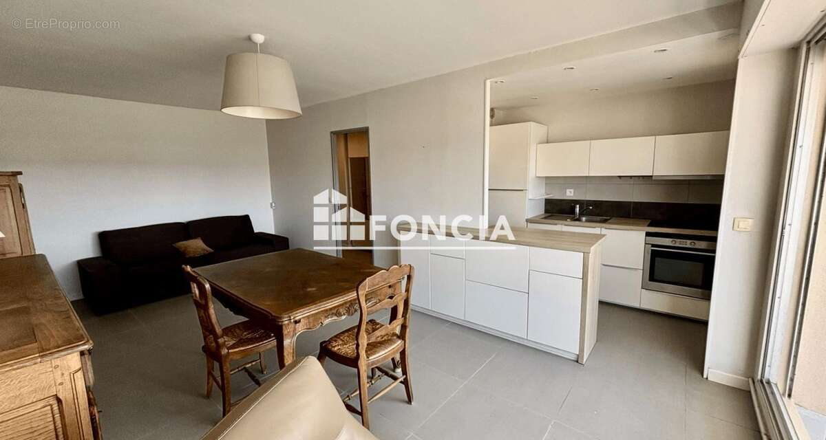 Appartement à COURSEULLES-SUR-MER