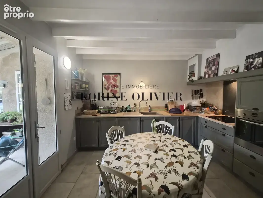 Maison de charme rénovée avec piscine au cœur du Luberon - photo 3