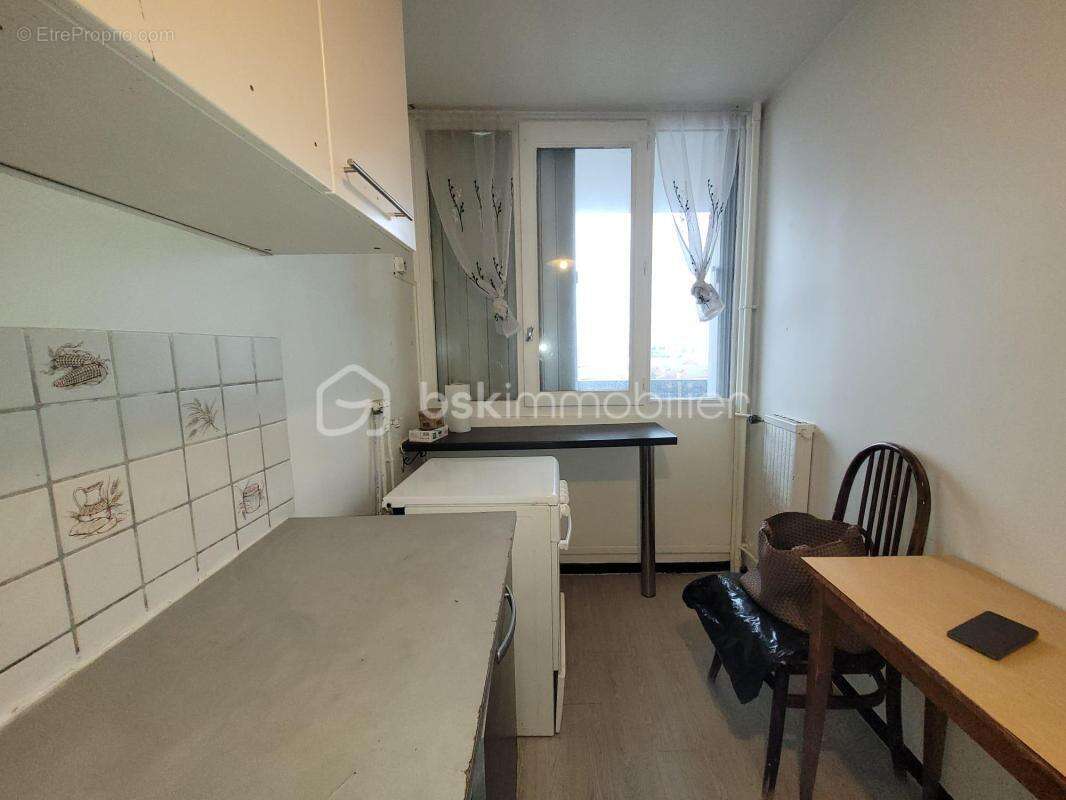 Appartement à AUBERVILLIERS