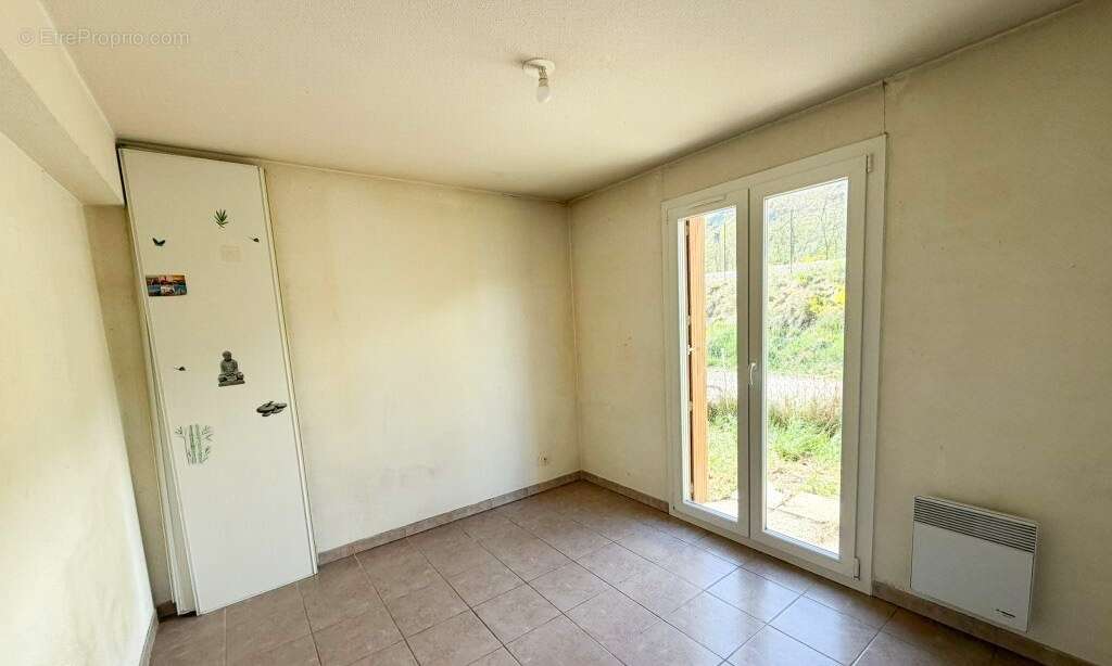 Maison 97 m² à Briancon  - photo 6