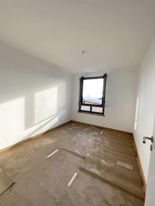 Appartement à CHARBONNIERES-LES-BAINS