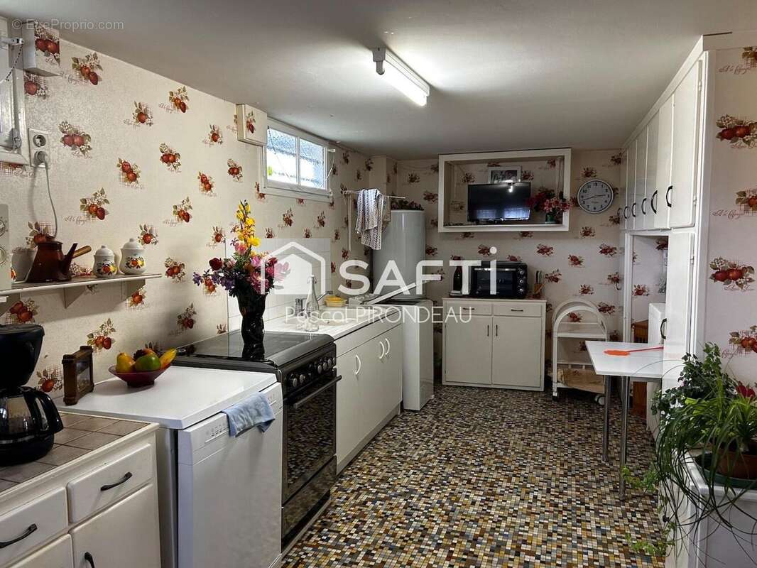 Photo 2 - Maison à LA CHAPELLE-SUR-LOIRE