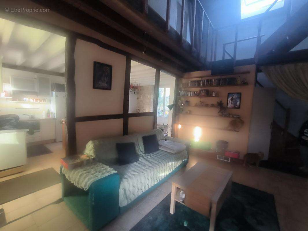 Maison à LA SAULSOTTE