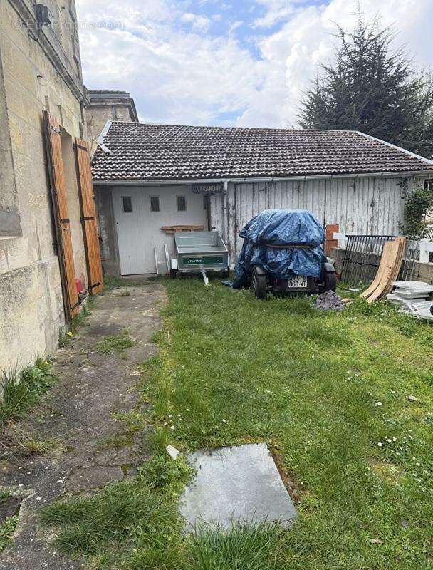 Appartement à BEGLES