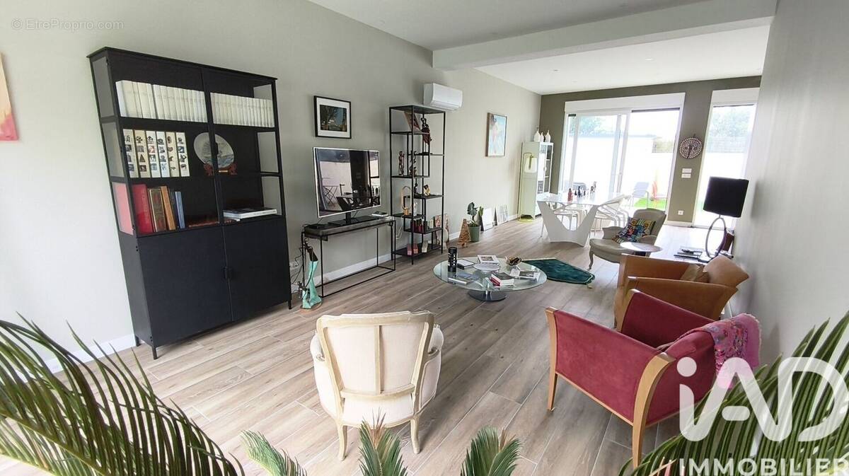 Photo 1 - Maison à CHATEAUROUX