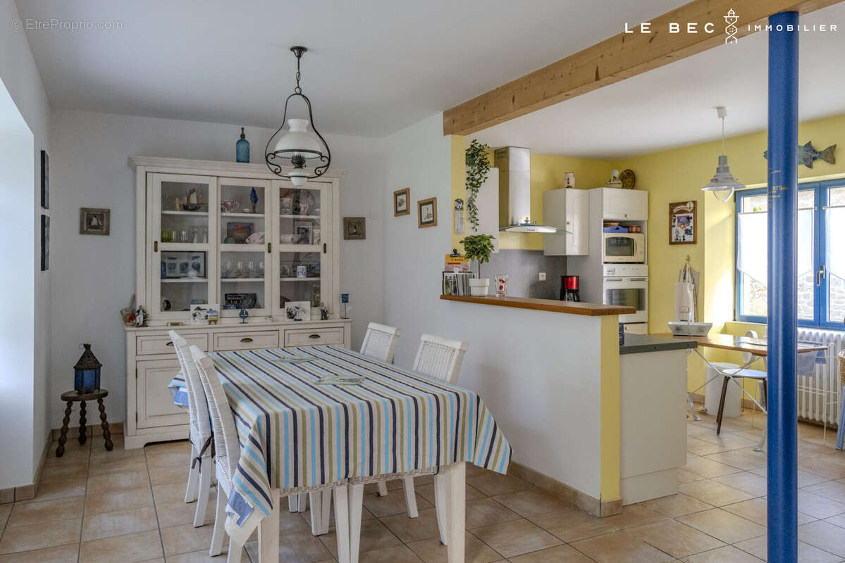 Maison à SAINT-PHILIBERT