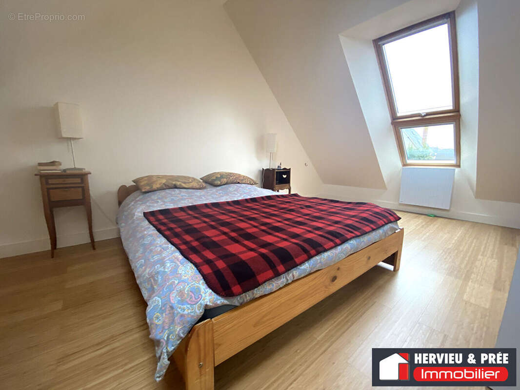 Maison à OUISTREHAM