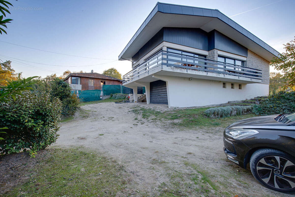 Maison à EXCENEVEX