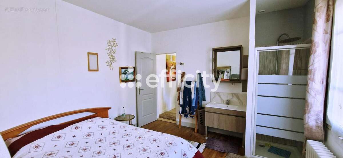 Maison à CHAMPIGNY-SUR-MARNE