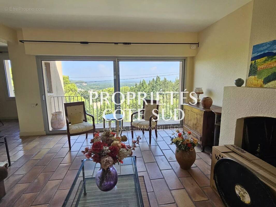 Maison à VILLENEUVE-LES-AVIGNON