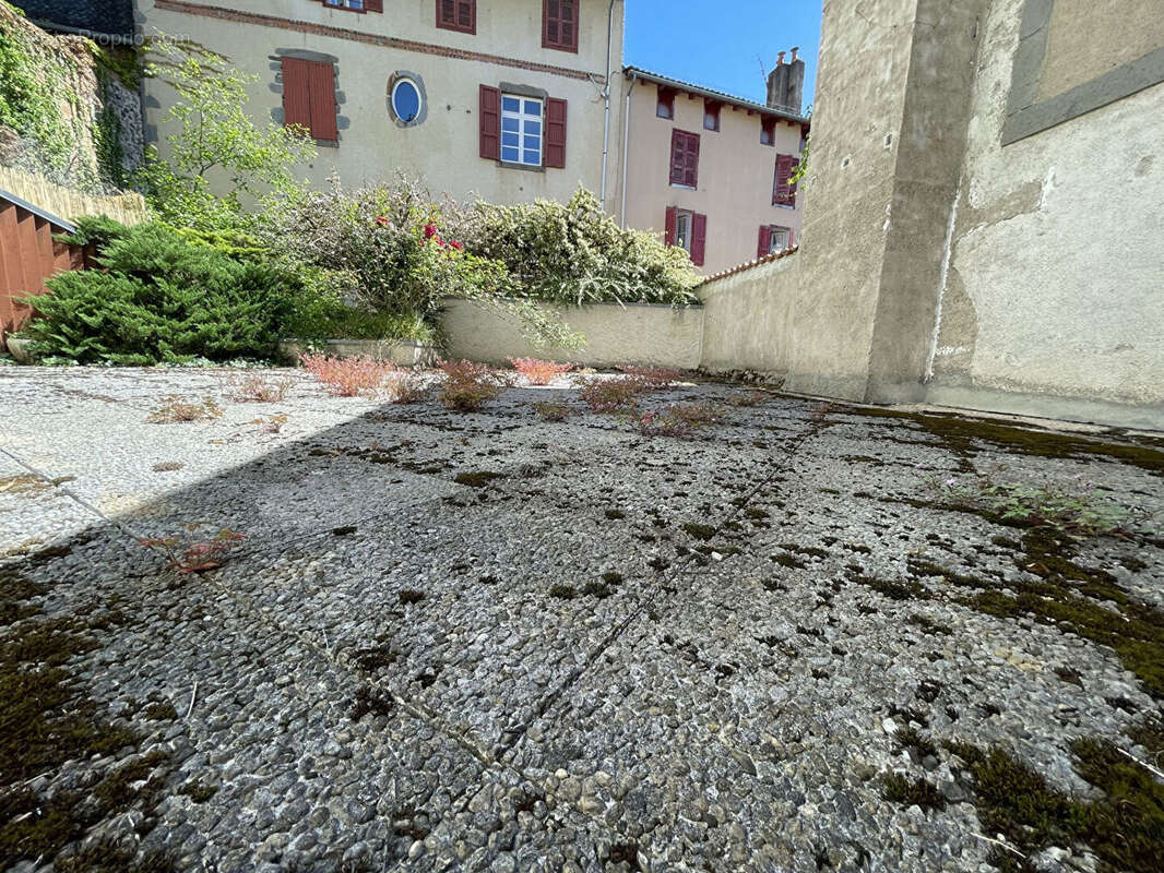 Appartement plain pied avec terrasse centre ville - photo 13