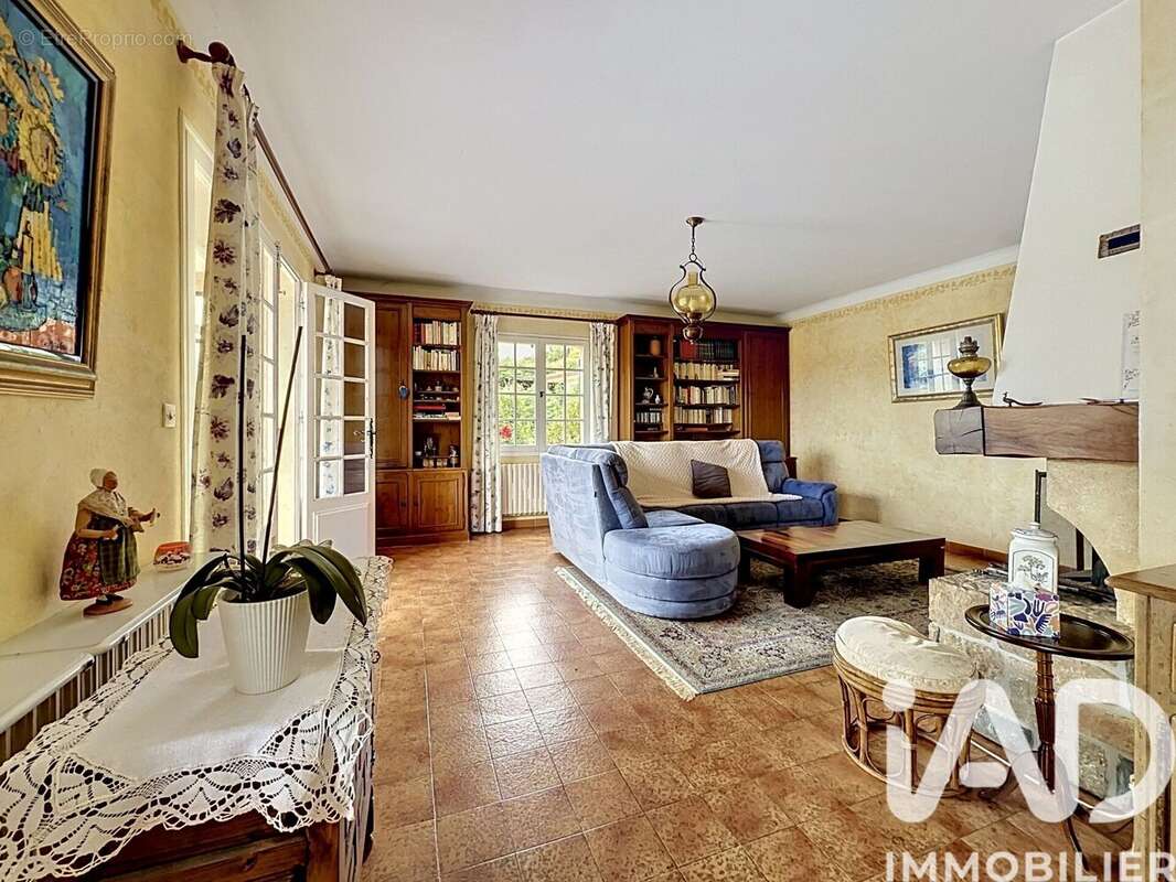 Maison 159 m² à La Cadiere-D'azur  - photo 9