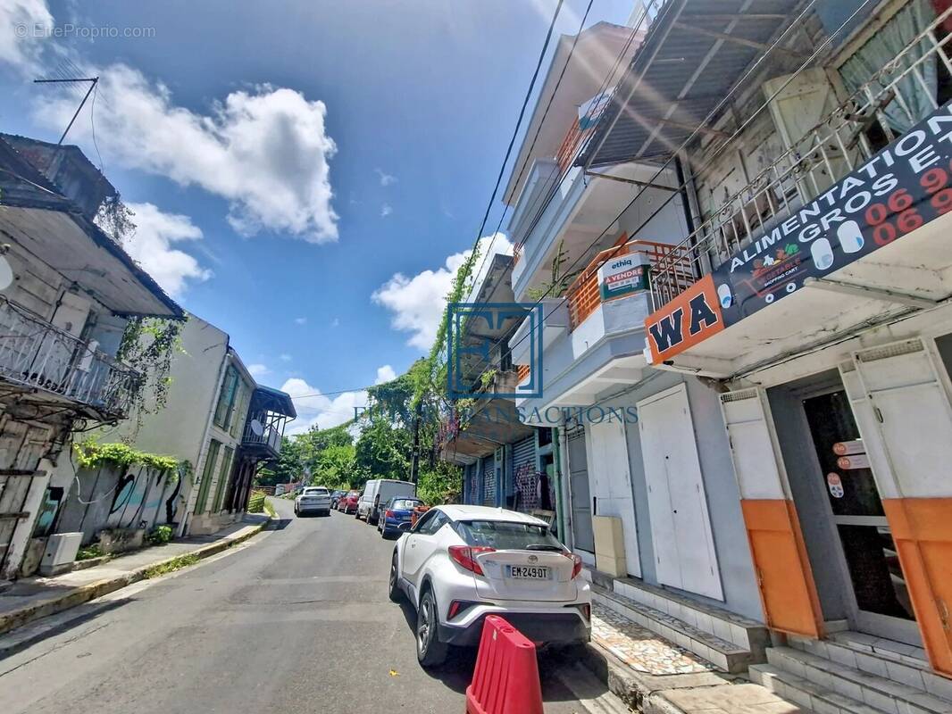 Maison à POINTE-A-PITRE