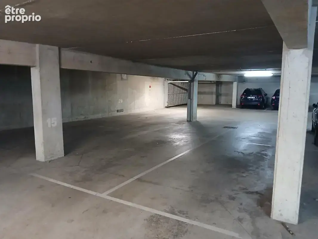 Place de parking souterrain - secteur Monthéard Le Mans - photo 2