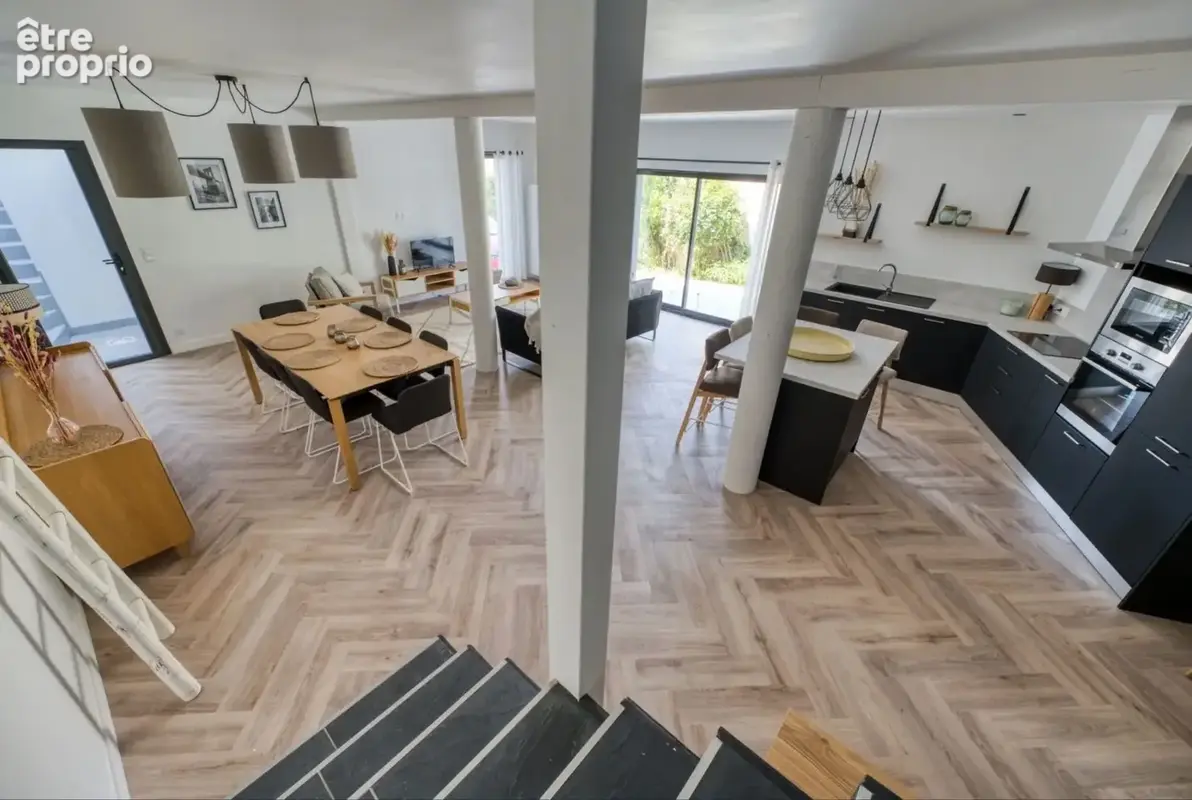 Maison 6 pièces 169 m² à vendre à La Rochelle (17000) - photo 4