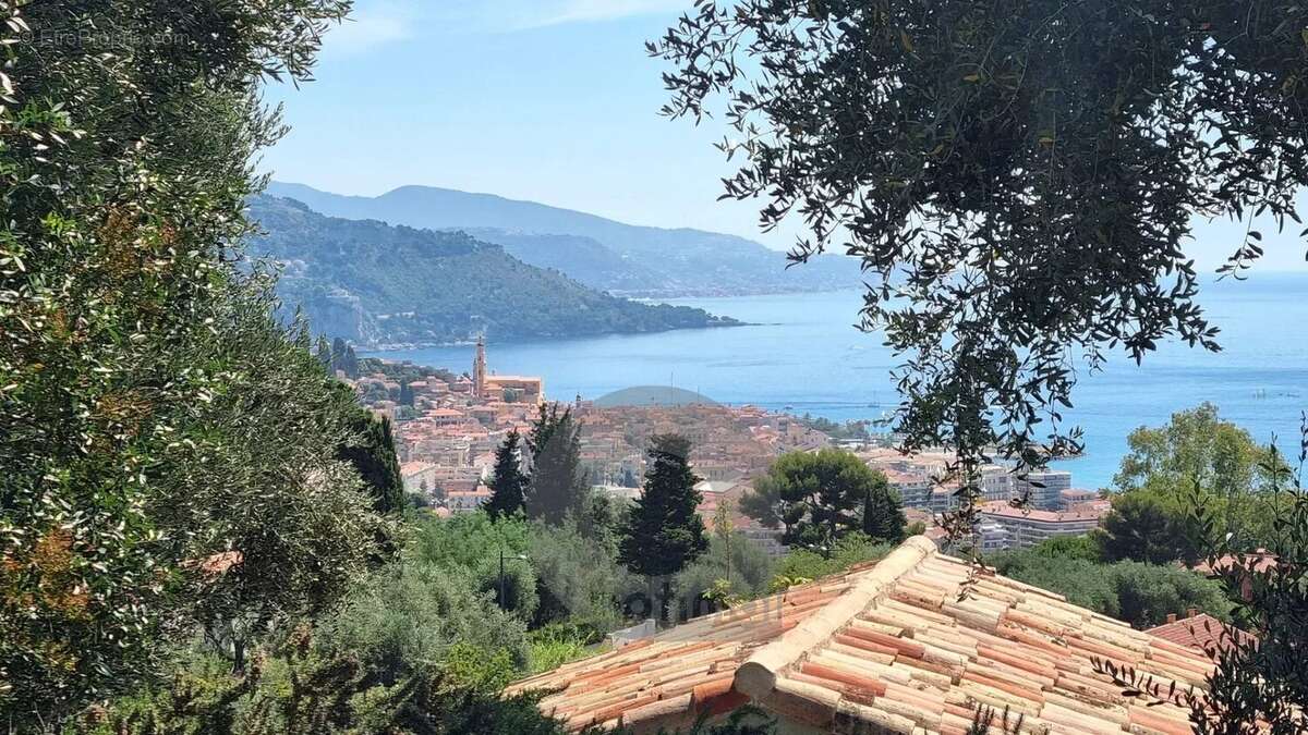 Maison à ROQUEBRUNE-CAP-MARTIN