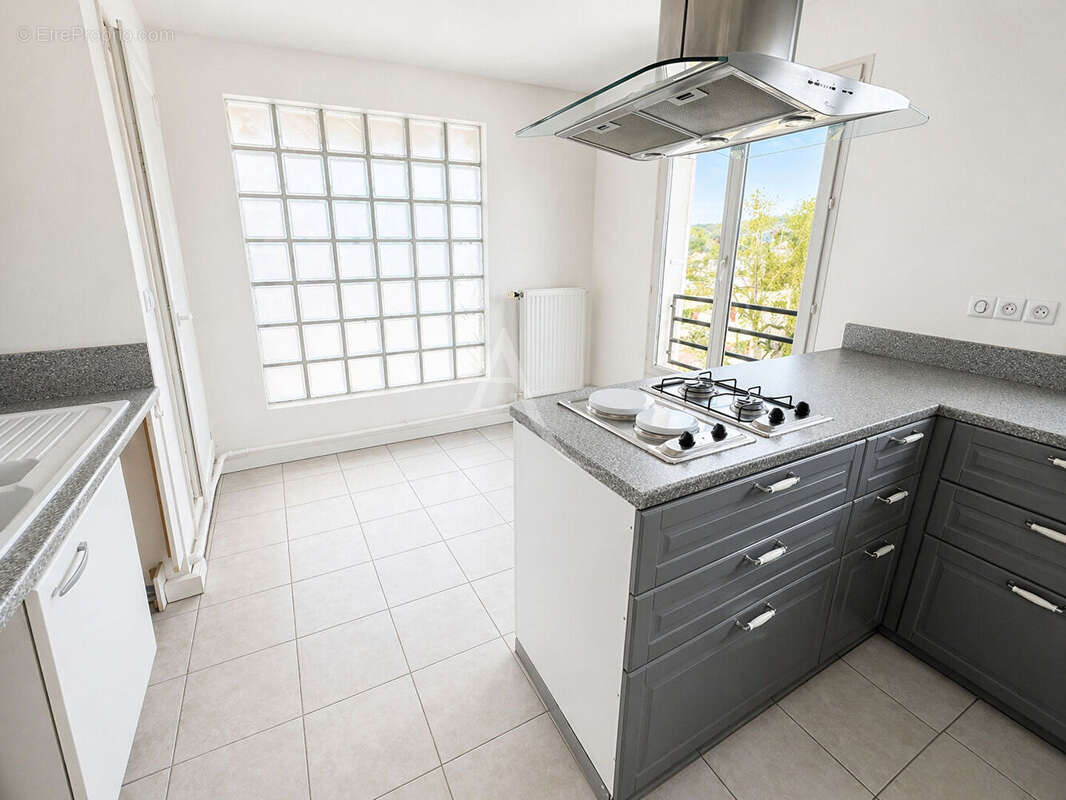 Appartement à CHAVILLE