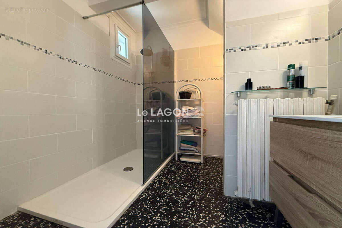 Maison à SAINT-CYPRIEN