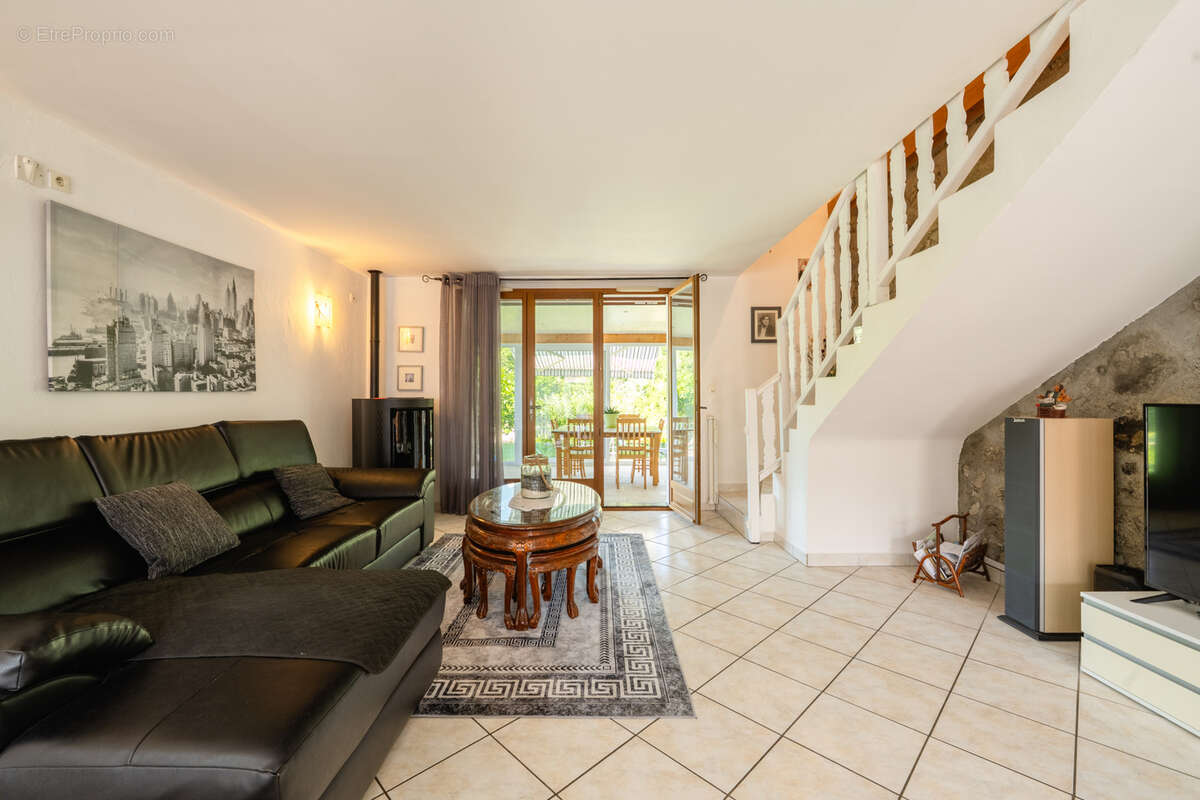 Maison à CHARVONNEX