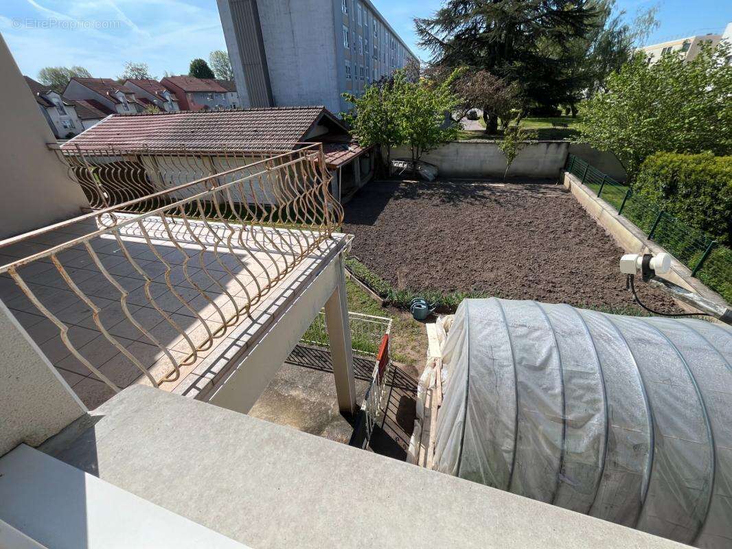 Pavillon independant  avec 2 appartements de 124.50m² - photo 21