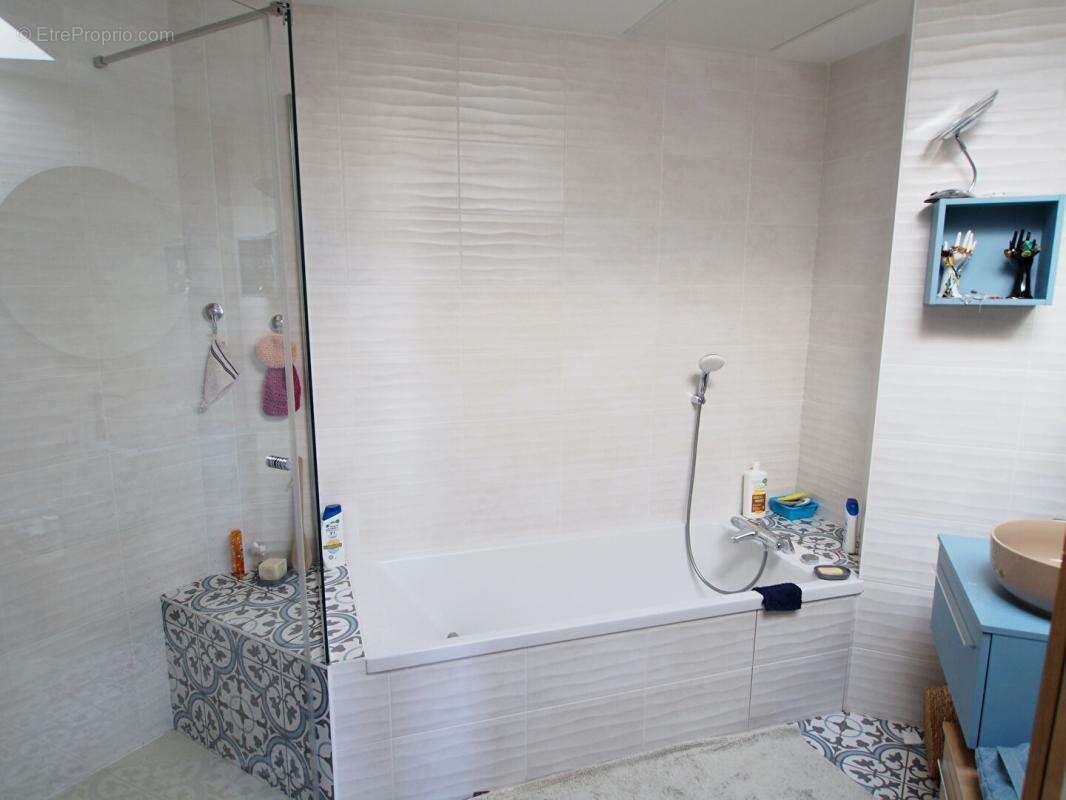 Maison 193m2 avec un gîte ou chambre d'hôtes - photo 7