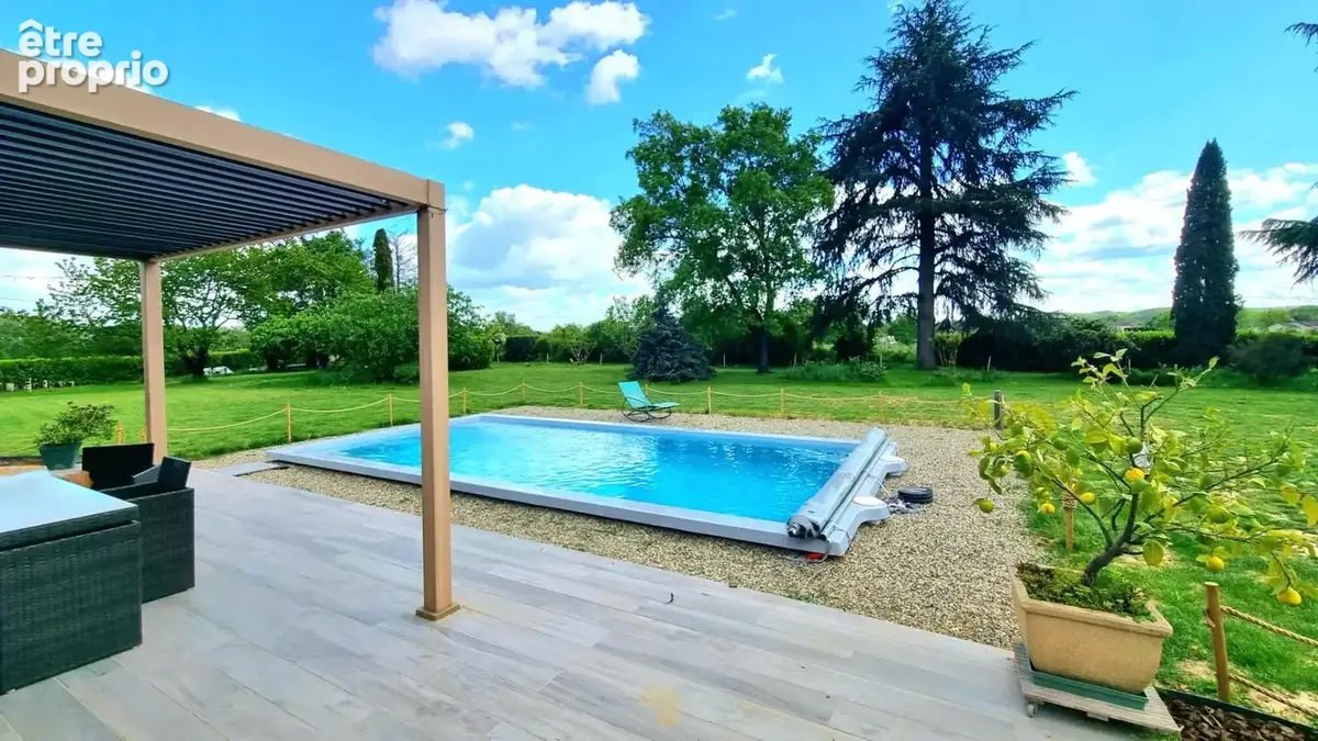 Maison d'architecte avec terrain, piscine et garage - photo 10