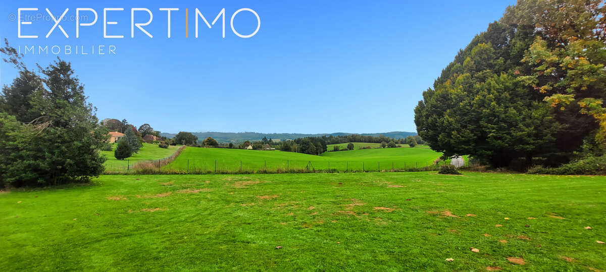 Autre à SAINT-PIERRE-DE-FRUGIE