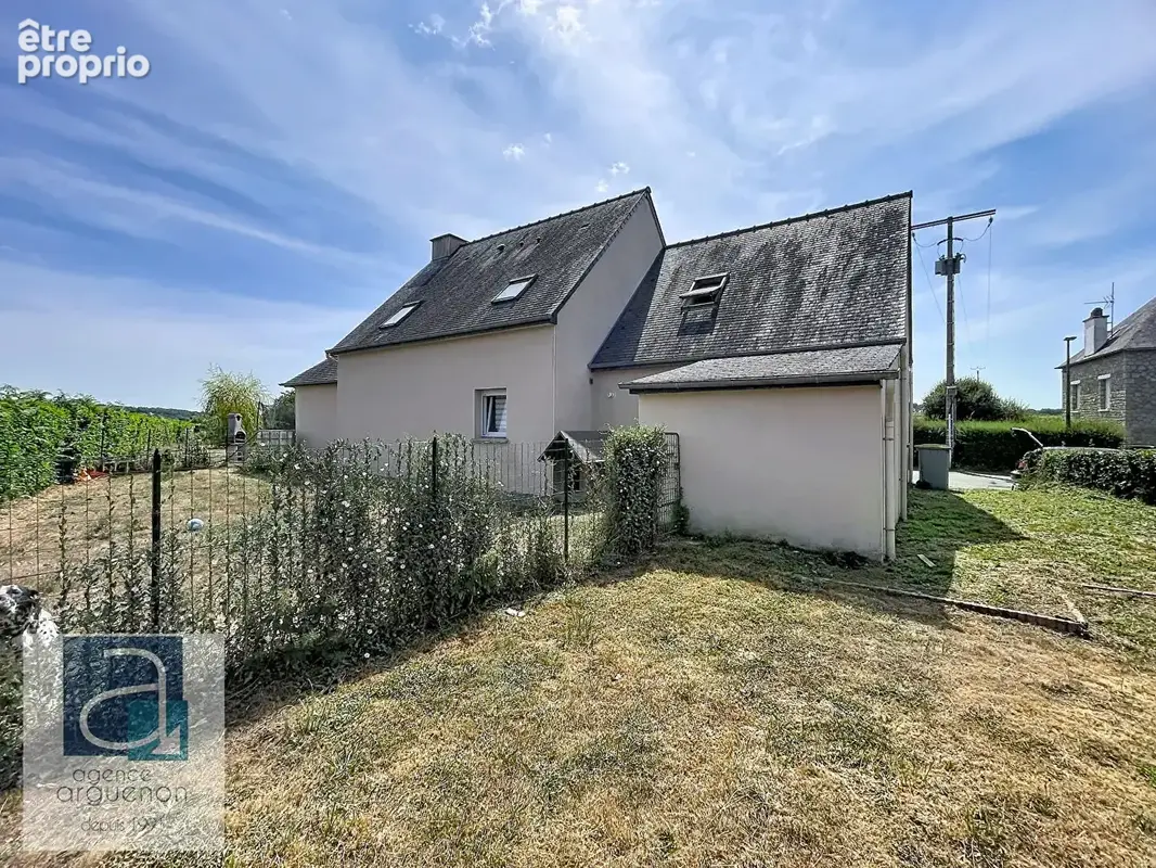 Caulnes - Belle maison familiale proche des commerces, écoles et gare - photo 4