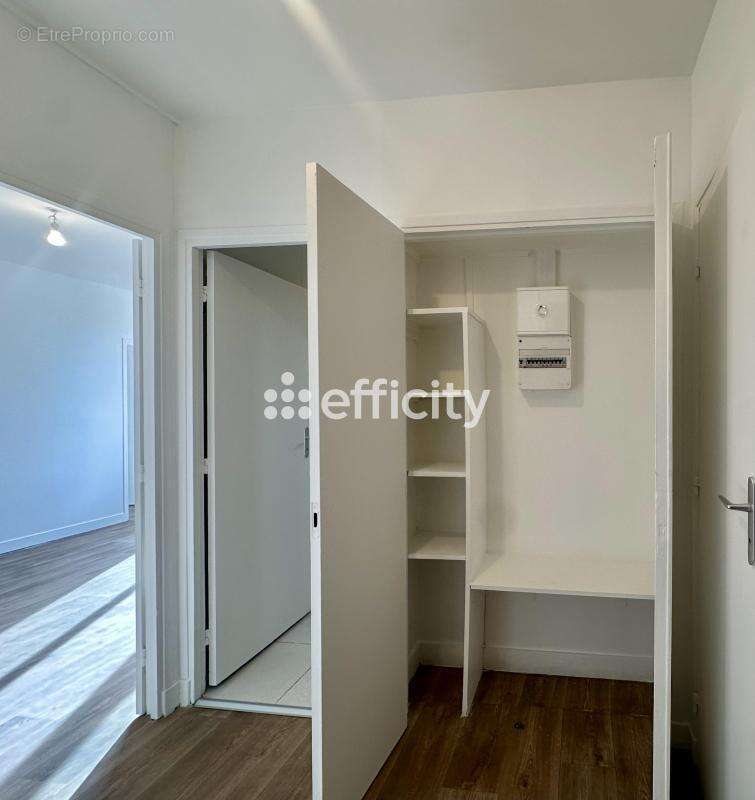 Appartement à AUBERVILLIERS