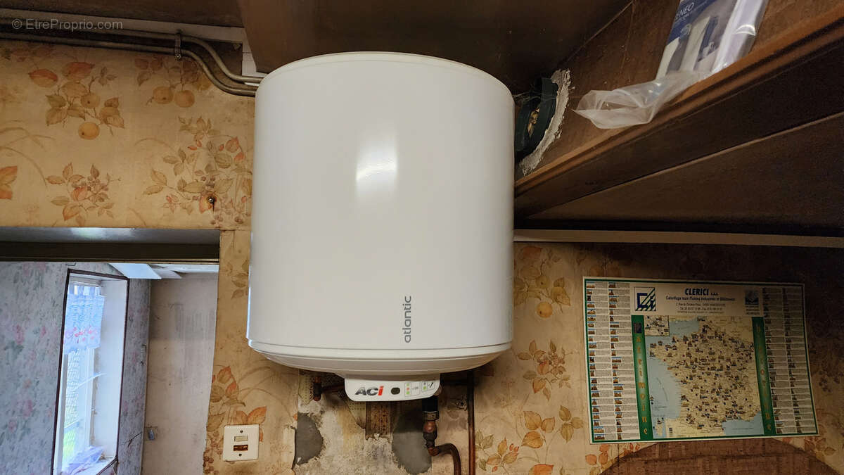 Maison à CLEZENTAINE