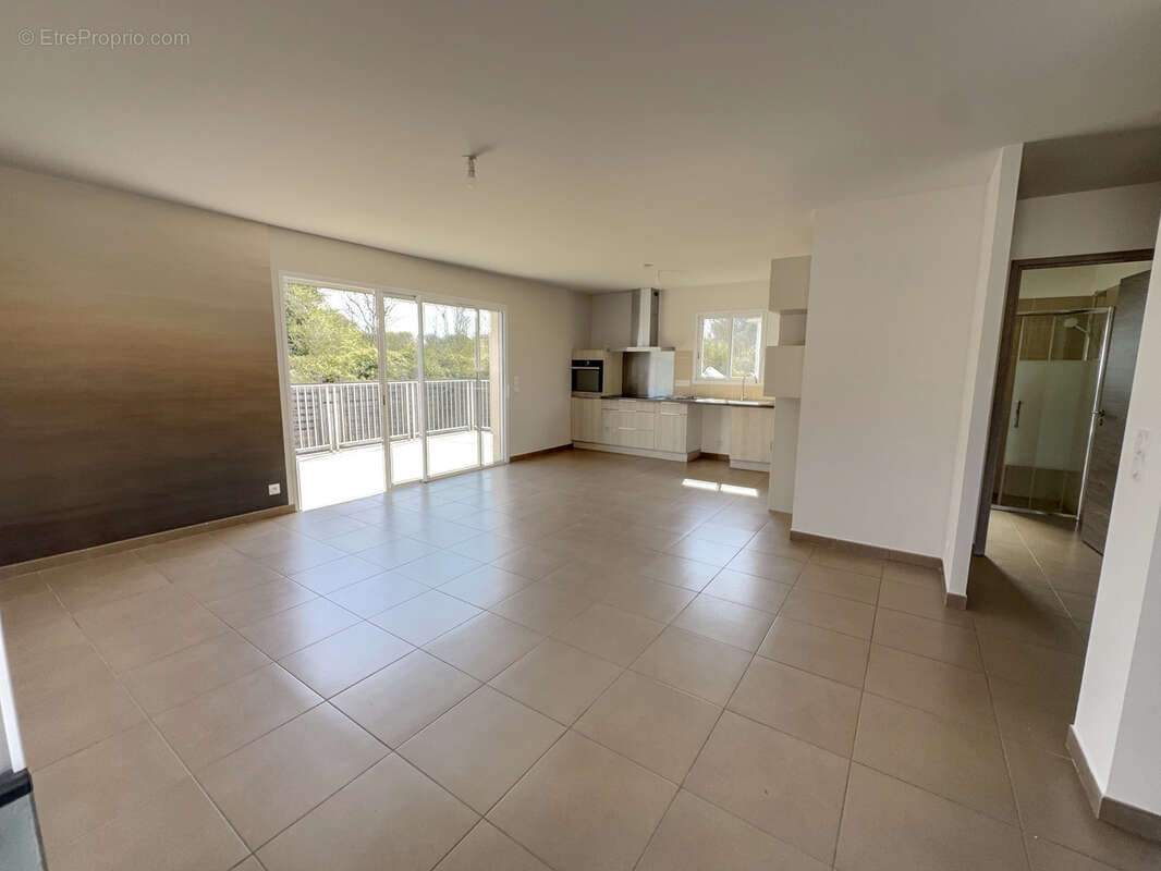 Maison à SANTA-MARIA-POGGIO