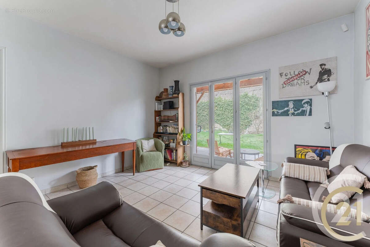 Maison à VILLEURBANNE