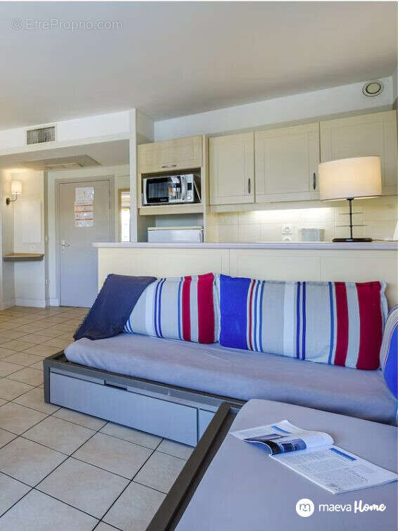 Appartement à SAINT-LAURENT-DU-VAR