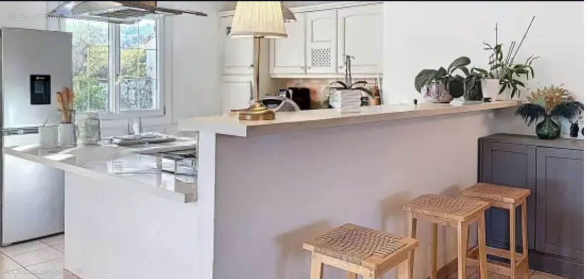 Maison à SAINT-JEANNET