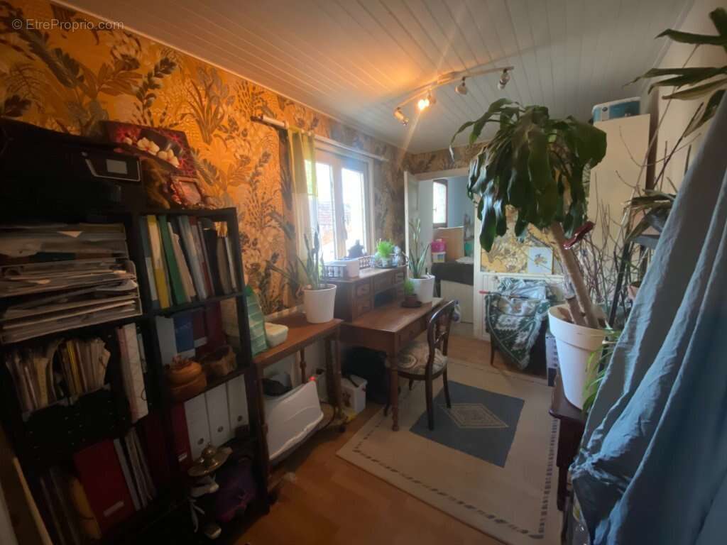 Appartement à MONTCHANIN