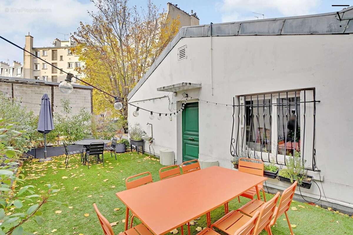Maison à PARIS-18E