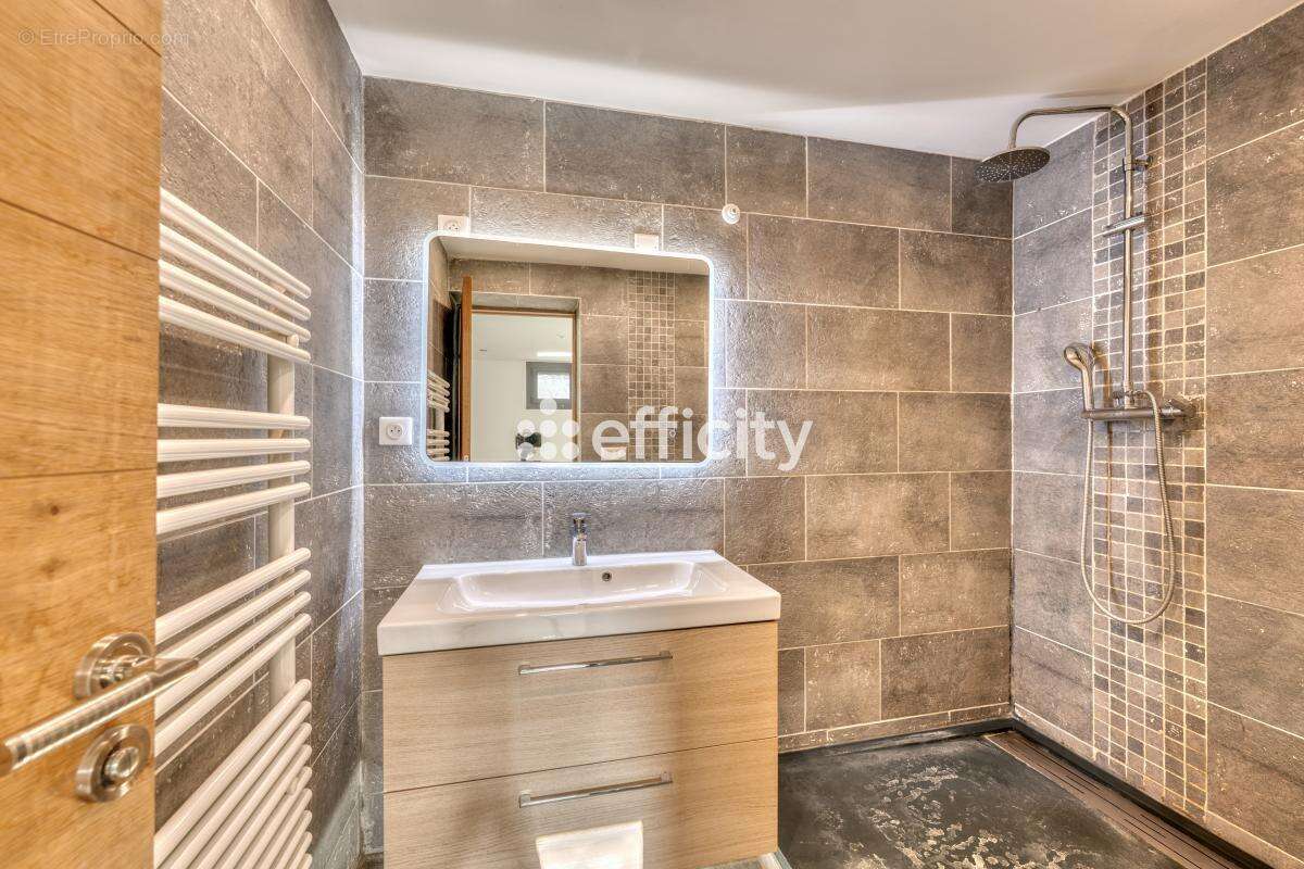 Maison à LE PLESSIS-TREVISE