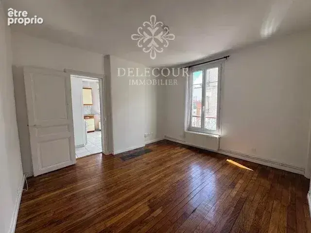 Appartement à MONTROUGE