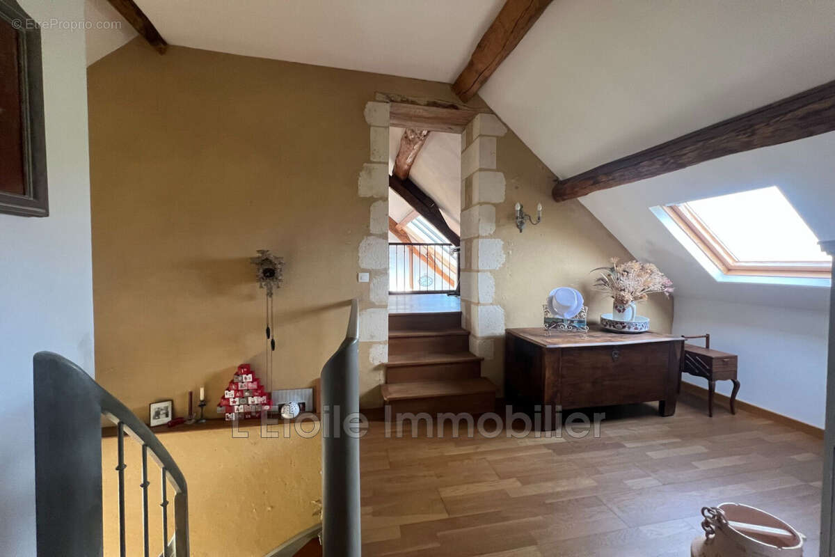 Maison à MORTAGNE-AU-PERCHE