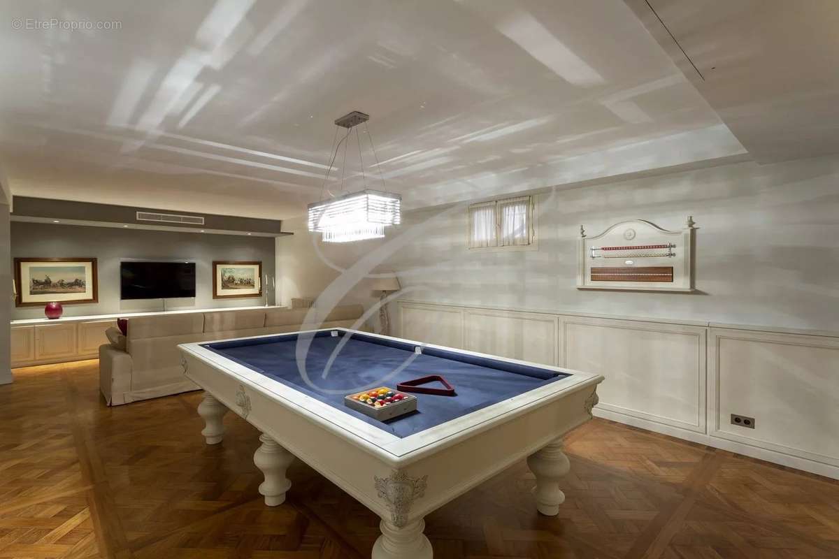 Maison à ROQUEBRUNE-CAP-MARTIN