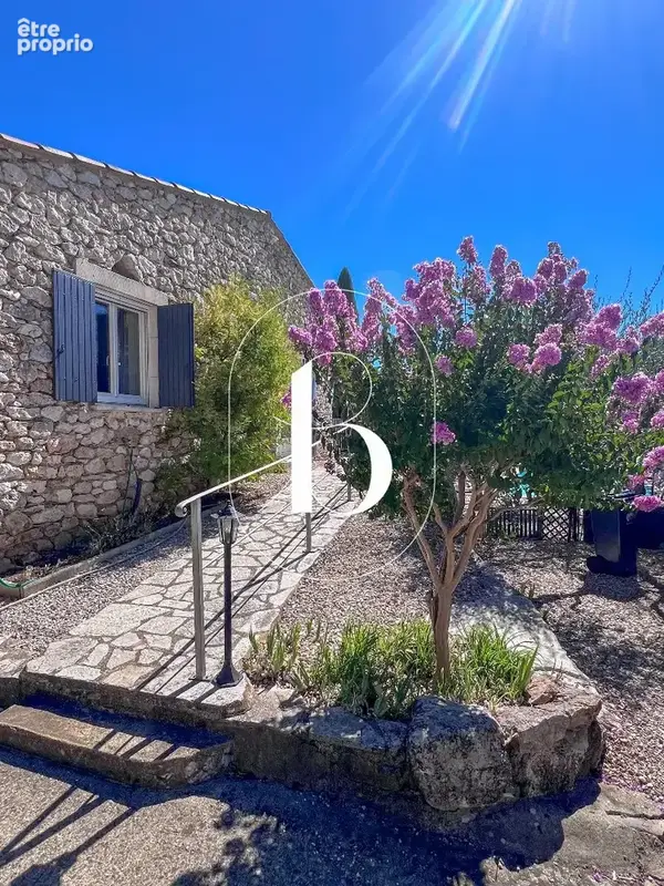 Maison 100 m² à Goudargues  - photo 11
