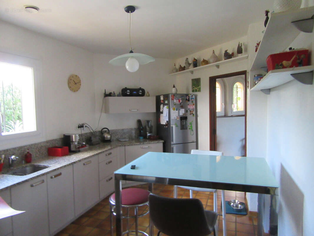 Maison à SAINT-GILLES