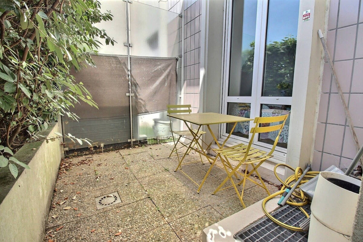 Appartement à ISSY-LES-MOULINEAUX