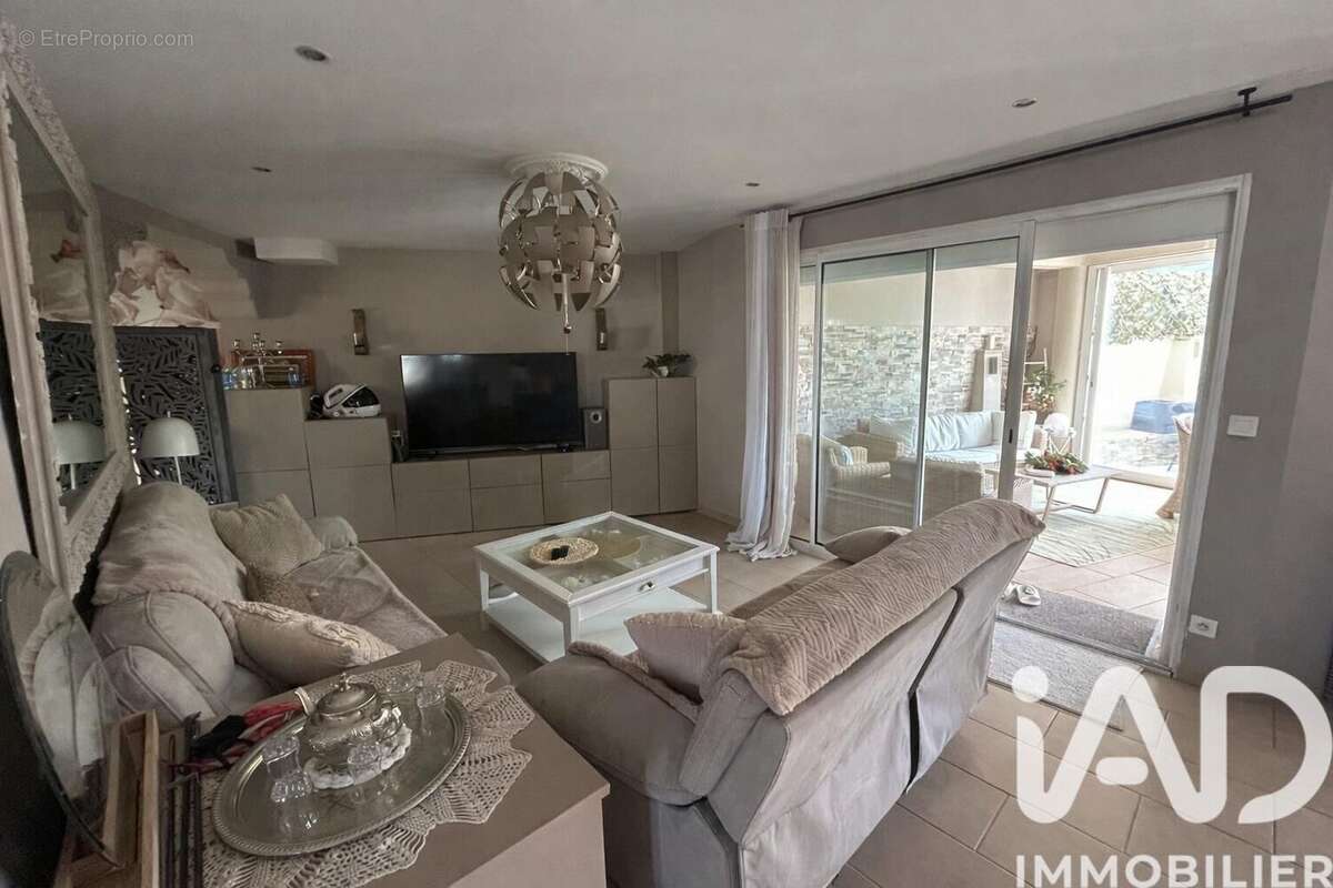 Maison 200 m² à Nerville-La-Foret  - photo 6