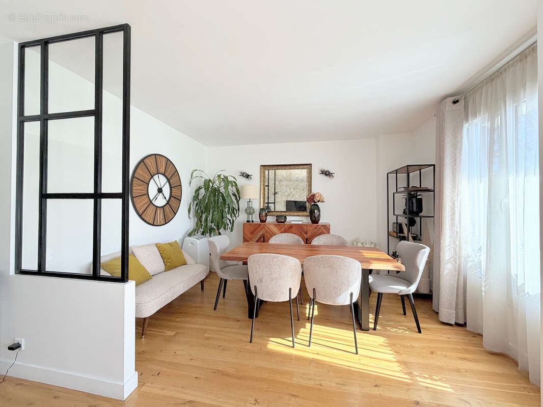 Appartement à RUEIL-MALMAISON
